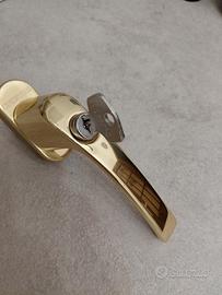 maniglie finestra Finstral con serratura