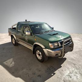 nissan navara 2500 td
