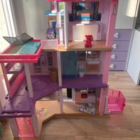 Casa barbie con ascensore come nuova