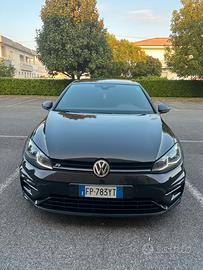 Volkswagen Golf 7.5 R