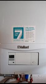 Caldaia gas metano a condensazione VAILLANT
