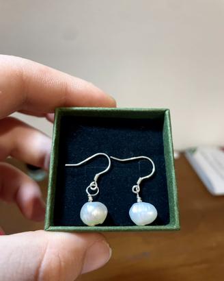 Orecchini in perle vere d’acqua dolce e argento925