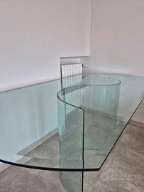 Tavolo da Pranzo Moderno in Vetro Curvato Design