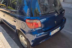 Toyota Yaris 1.0 Sol 5p (2001) - Neopatentati 