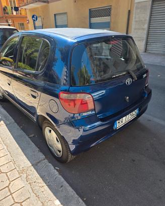 Toyota Yaris 1.0 Sol 5p (2001) - Neopatentati 