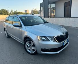 Skoda Octavia 1.6 TDI CR 115 CV DSG Wagon Executiv