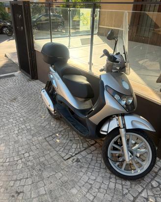 Beverly 250 tg polacca