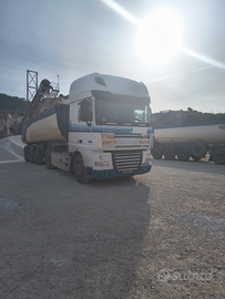 DAF xf 105 euro 5 460 CV manuale