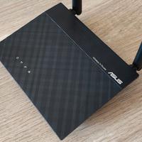 ASUS RT-N12E, Router WiFi
