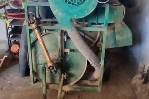 macchina mod 120 FACMA agricola raccolta nocciole 