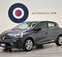 Ricambi renault clio disponibili
