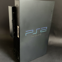 PS2. Buono stato. Non legge dischi + 2 controller