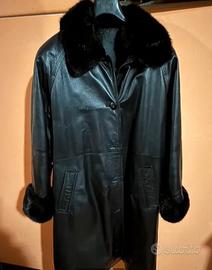 Giaccone in pelle con ampio collo di visone