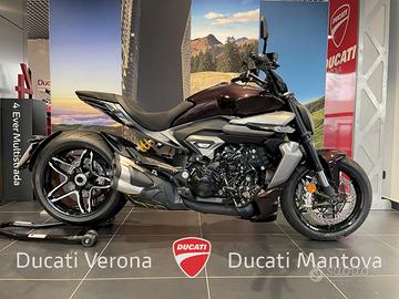 Ducati XDiavel V4