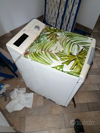 Lavatrice con carica dall'altro 6 Kg 