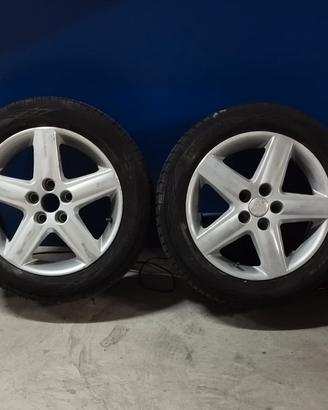 Set Ruote Complete Cerchi in Lega R16 AUDI e Gomme