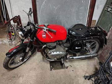 Gilera b300