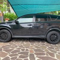 Cerchi lega con gomme invernali 18” toyota rav 4