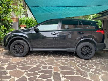 Cerchi lega con gomme invernali 18” toyota rav 4