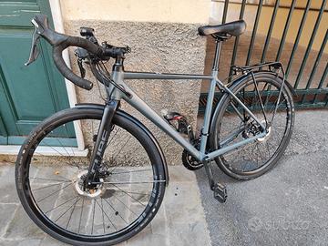 Cube Nuroad Gravel Touring