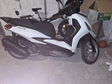 beverly 300hp