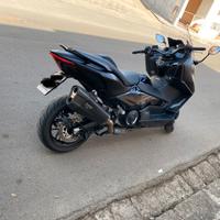 Yamaha T Max 560 Tech Max Dark Magma 2024