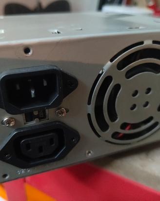 alimentatore computer 