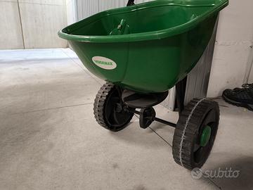 carrello spandi concime 