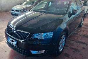 Skoda Octavia 1.6 TDI CR 110 CV Wagon Executive