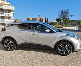 Toyota CHR 1.8 Full Hibrid Trend