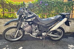 Yamaha XT660r