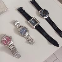 Set di 4 orologi al quarzo Casio Invicta Radius