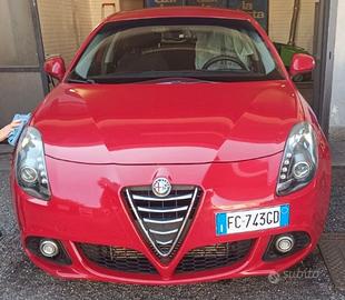 ALFA ROMEO GIULIETTA  1.6 JTD DISTINCTIVE 