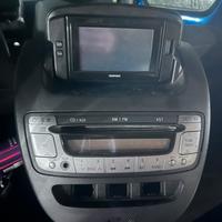 Stereo auto toyota aygo 2012