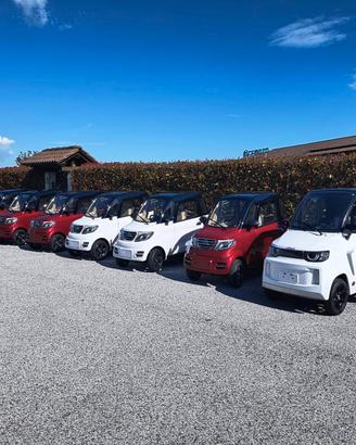 MINI AUTO ELETTRICA ANZIANI DISABILI
