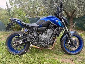 Yamaha mt07 depo a libretto