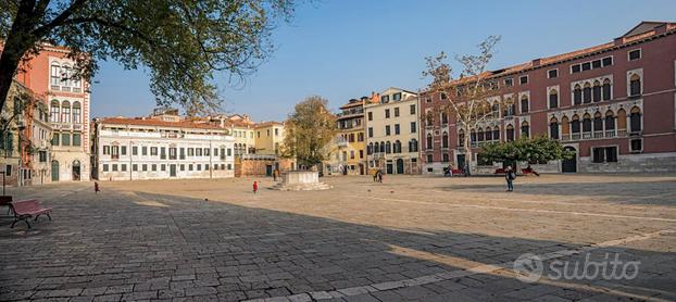 MAGAZZINO A VENEZIA