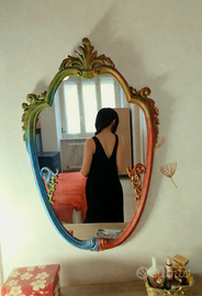 Specchio da parete vintage sagomato colorato