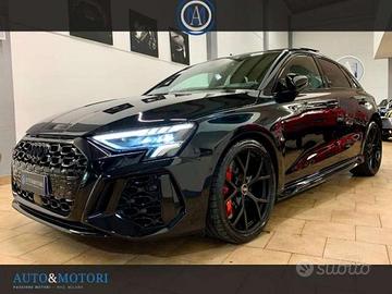 Audi RS3 RS3 Sportback quattro s tronic total