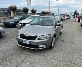 Skoda Octavia 1.6 TDI CR 110 CV DSG Wagon Style