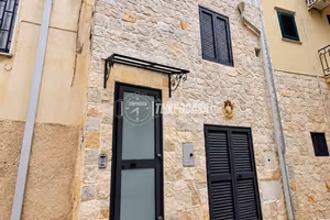 Rifinitissima casa singola ristrutturata