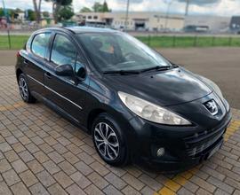 Peugeot 207 1.4 HDi 70CV 5p. Active