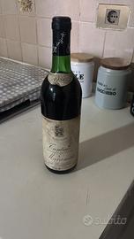 Vecchia bettiglia di vino