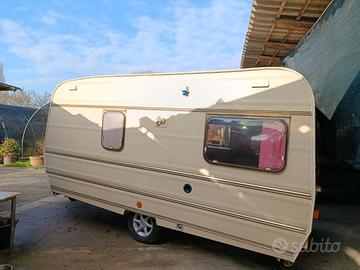 Roulotte nardi 4 posti