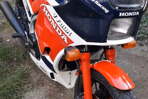 Honda VF 500 F2
