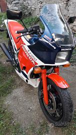 Honda VF 500 F2