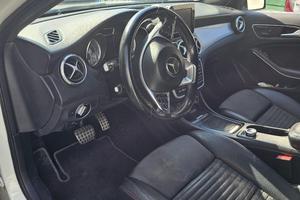 d Premium 4matic auto pacchetto AMG
