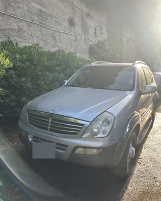 Rexton Ssangyong Grigia 2004