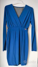 Abito elegante con schiena scoperta