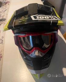 Casco 100% in carbonio